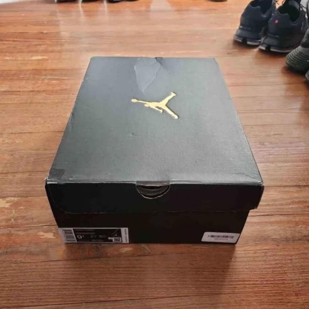 Jordan 6 Rings SPACE JAM - Picture 7 of 7